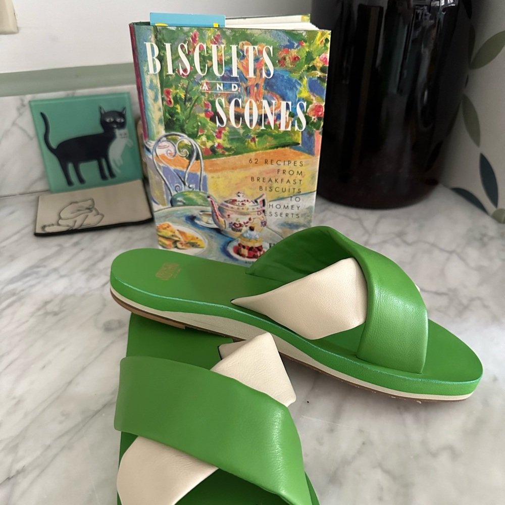 Criss Cross Cloud Slide Nappa Green Oyster